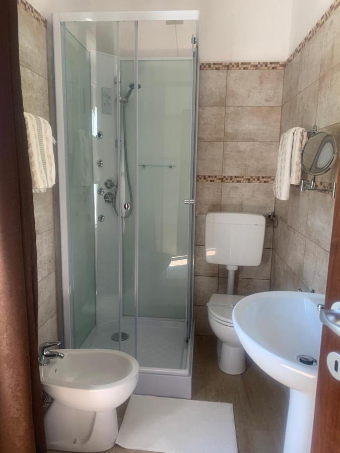 אנפו Albergo Al Lago מראה חיצוני תמונה